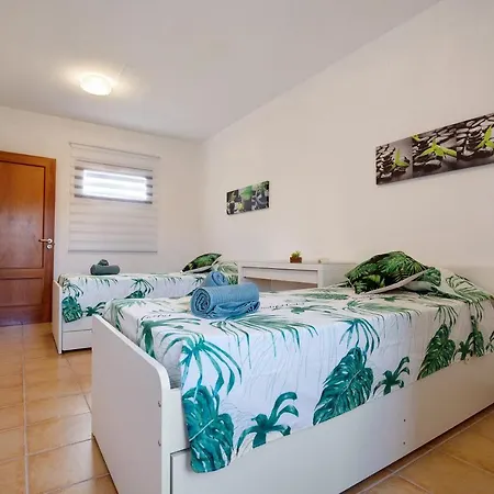 Dayely ヴィラ コラレホ